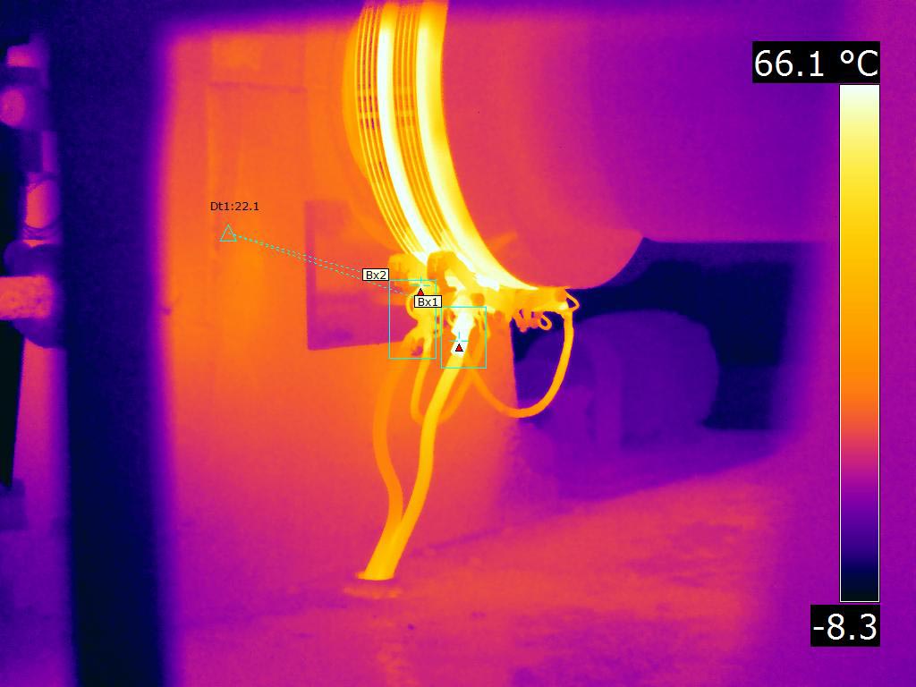 Large steel mill motor stator with 22°C Delta T - FLIR T1K IR Image Large steel mill motor stator with 22°C Delta T - FLIR T1K IR Image